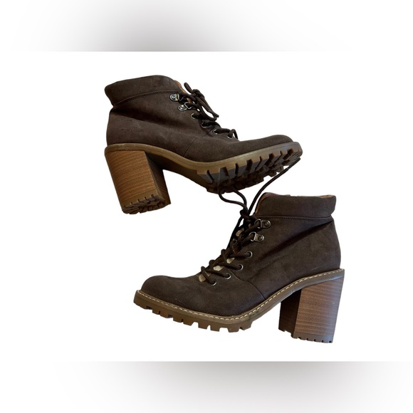 UNIVERSAL THREAD brown Sherpa Tipper Heeled Hiking short warm lace up boots - Picture 3 of 4